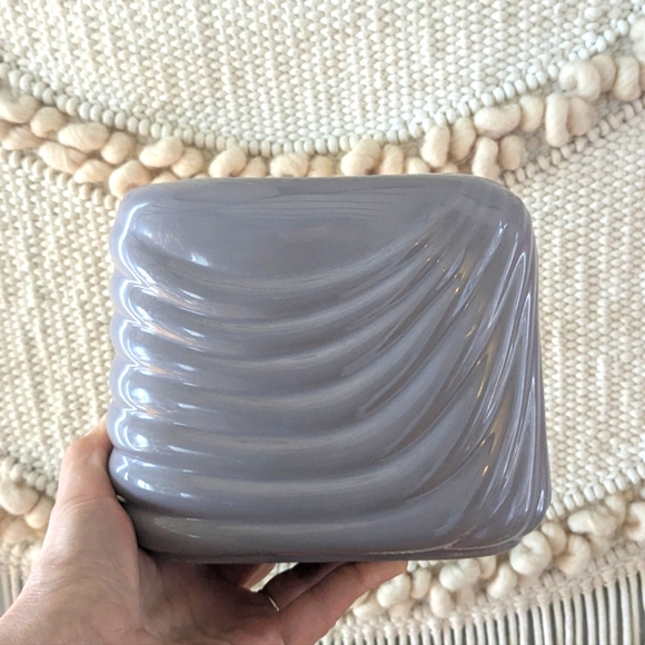 1980s Contemporary Gray Square Ceramic Vase / Accent Piece Raised Stripe Design - Picture 1 of 6